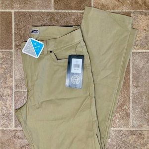Hi-tech khaki pants